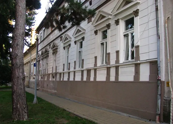 Dolina *
